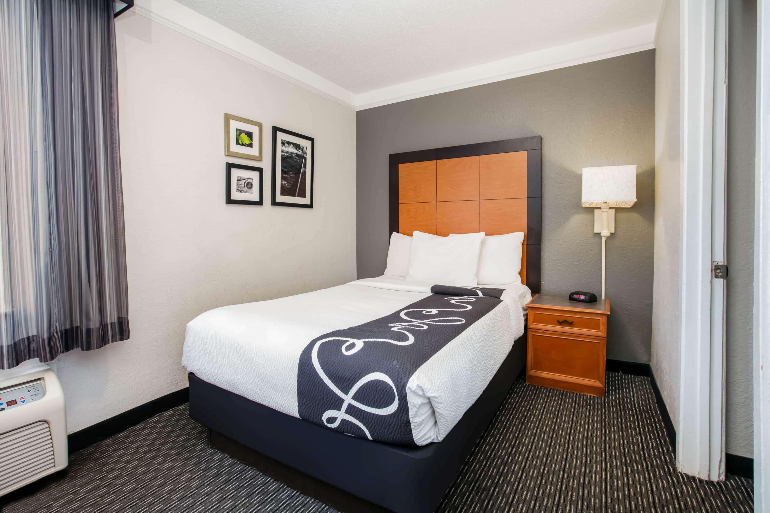 Hotel La Quinta By Wyndham Uptown