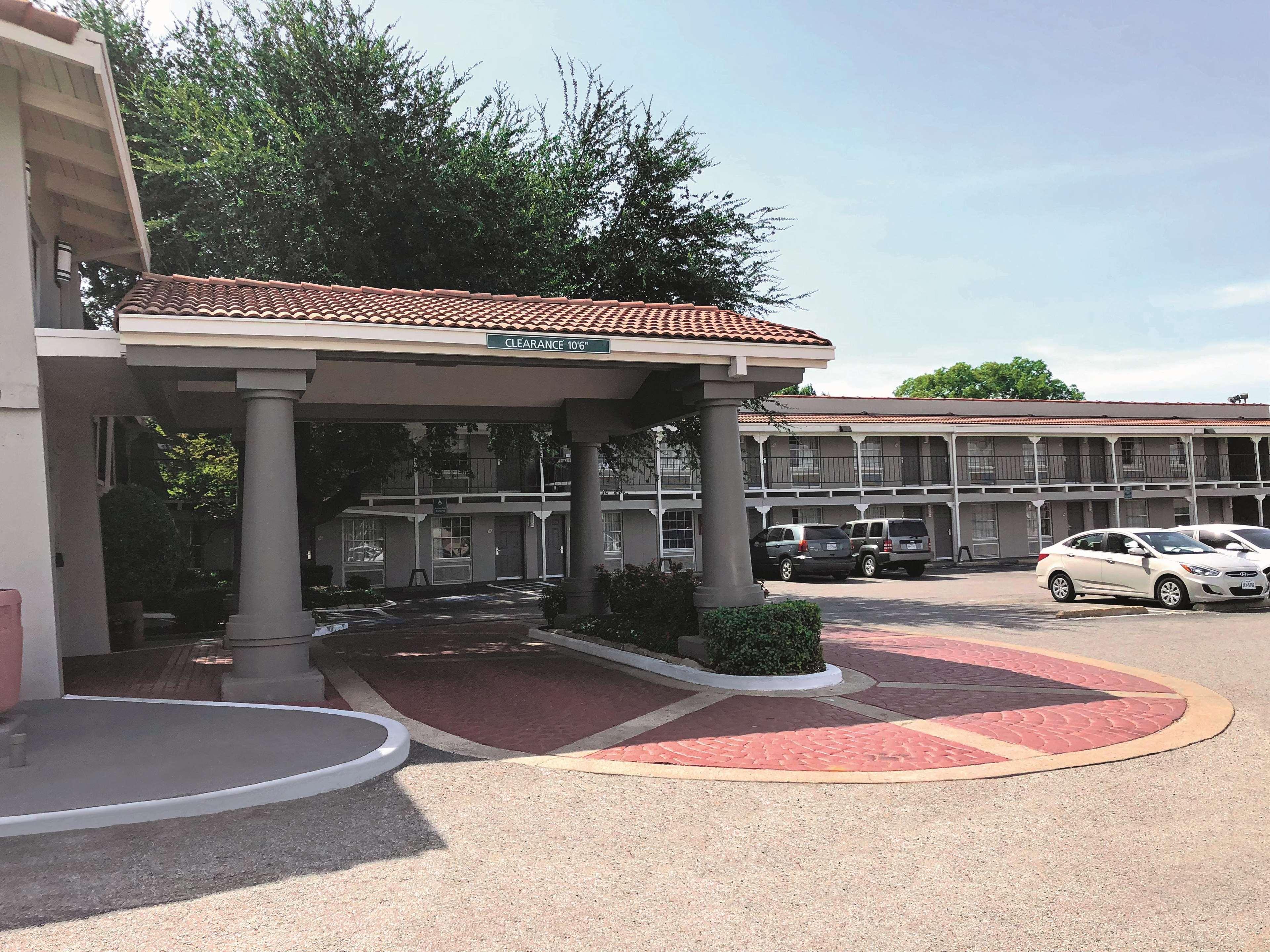 La Quinta By Wyndham Uptown Dallas