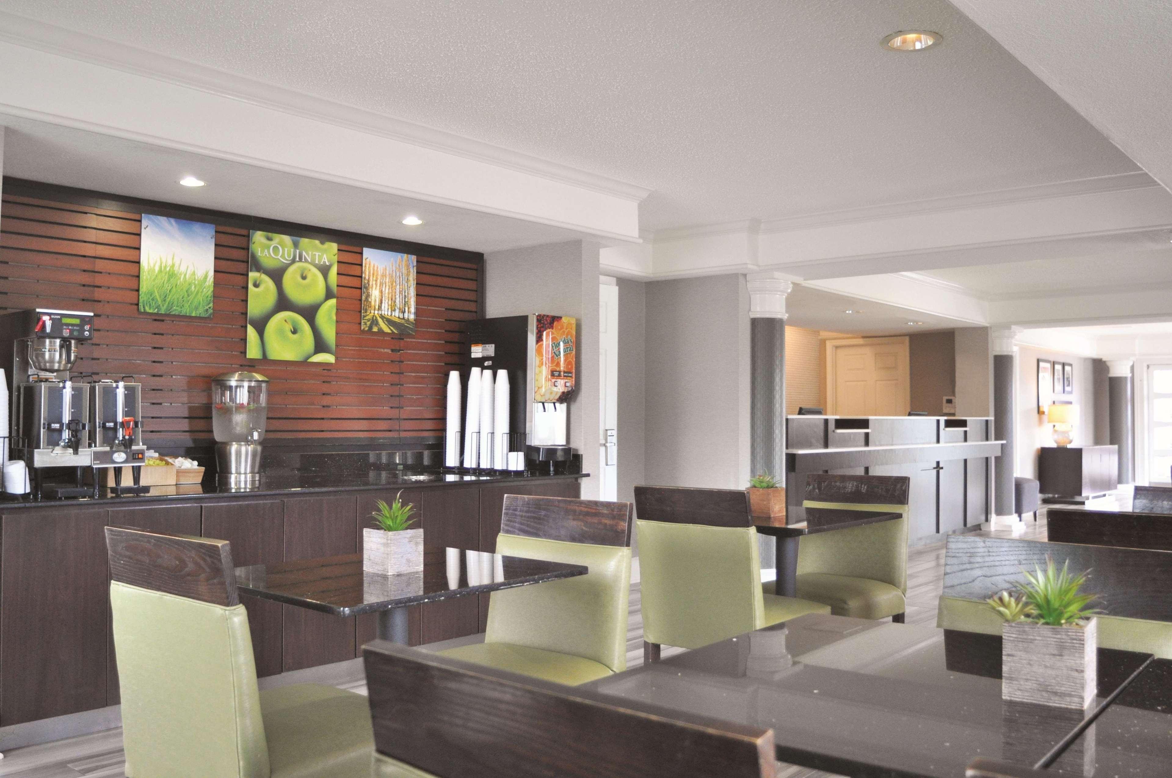 Hotel La Quinta By Wyndham Uptown Dallas