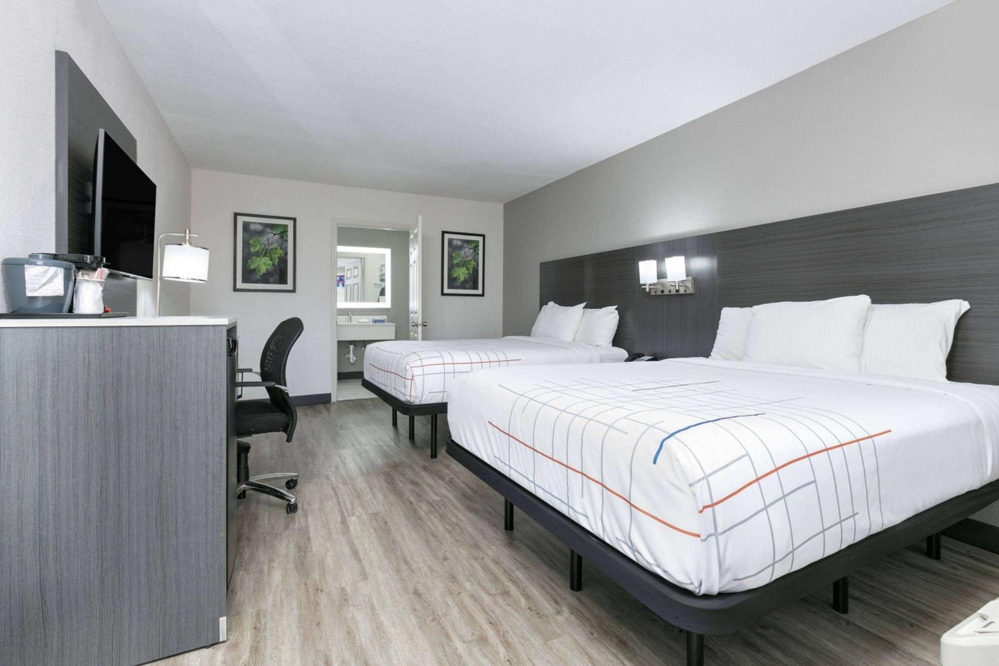 La Quinta By Wyndham Uptown Hotel Dallas