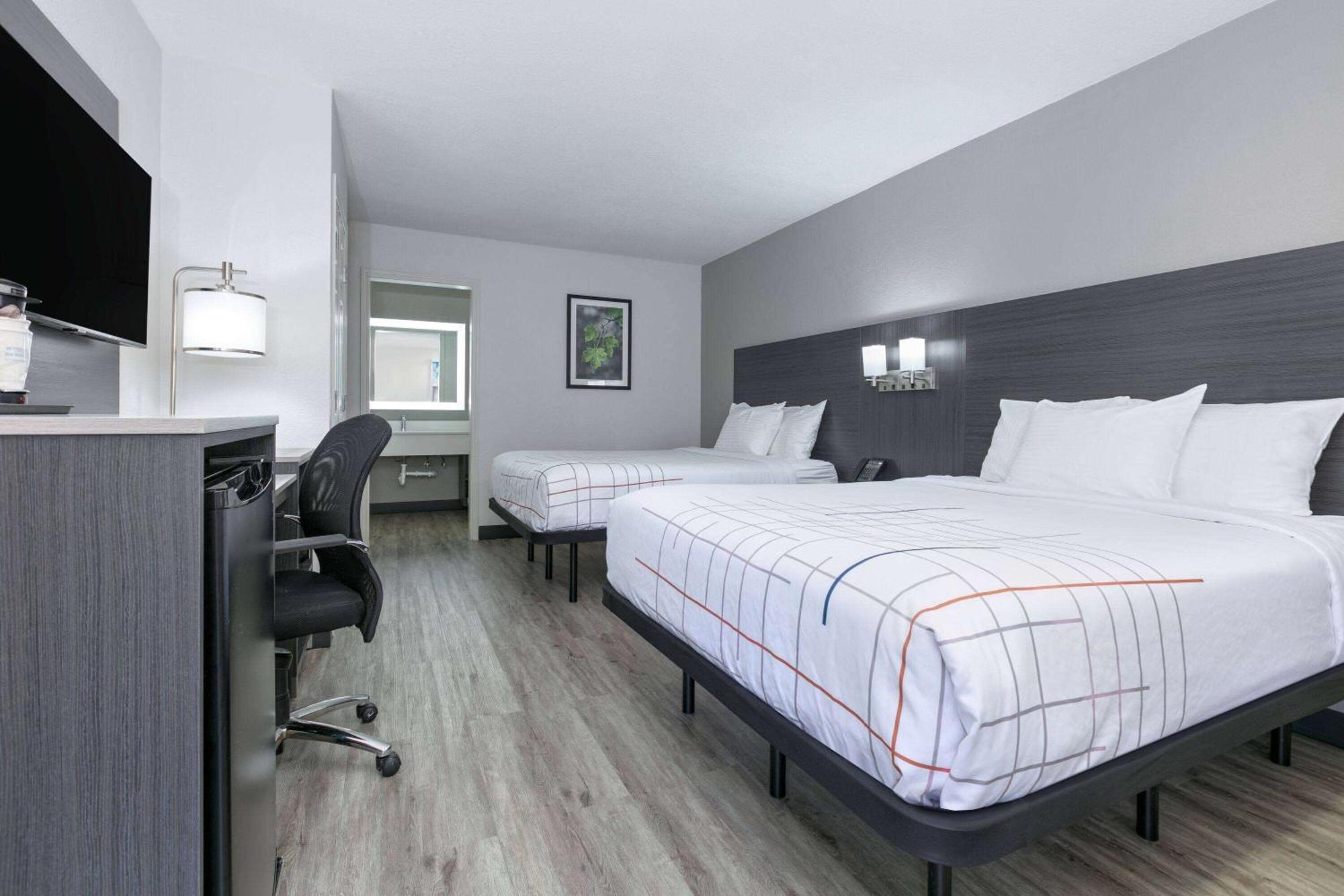 La Quinta By Wyndham Uptown Hotel Dallas