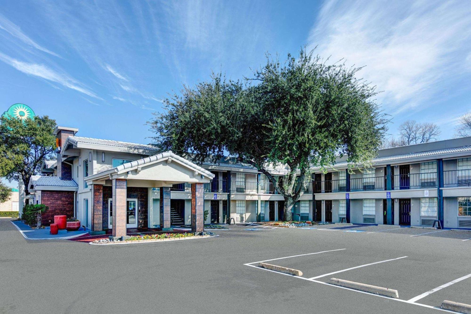 La Quinta By Wyndham Uptown 3* Dallas