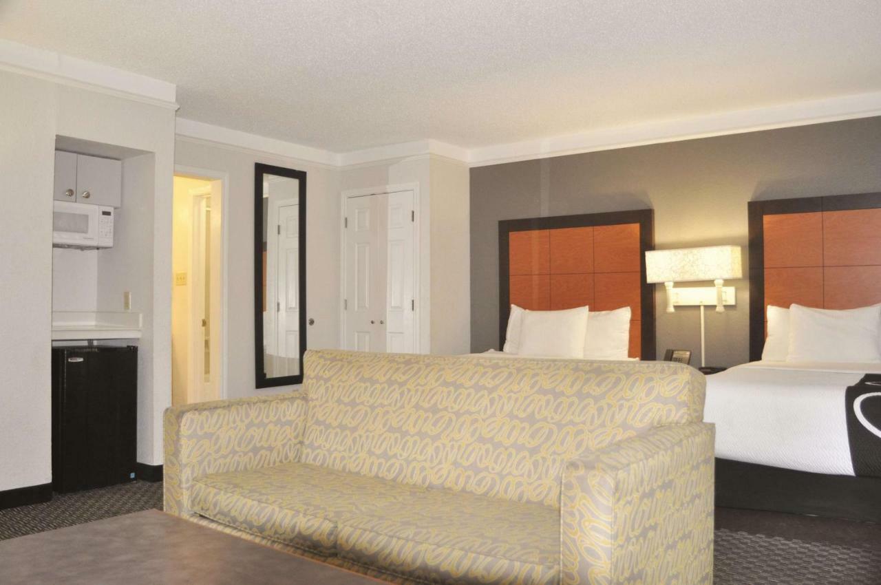 La Quinta By Wyndham Uptown Hotel 3*